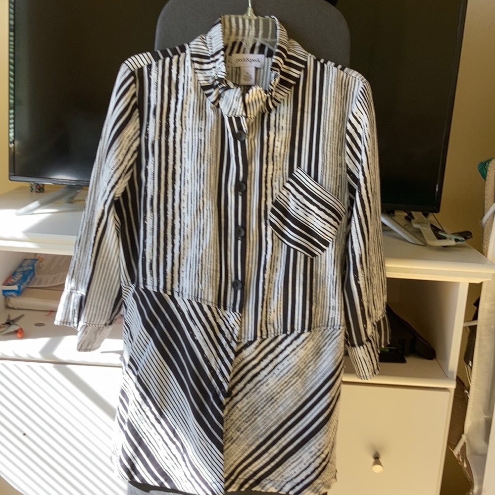 Black and white blouse